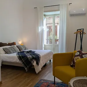 Del Parlamento Bed & Breakfast